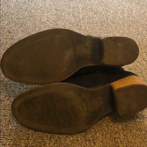 Adorable Cutout Cupid Boots. Size 7. Black - Picture 3 of 3